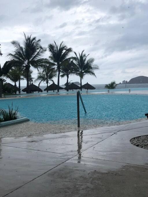 Bay View Grand Marina Ixtapa Condo En Pie De Playa מראה חיצוני תמונה